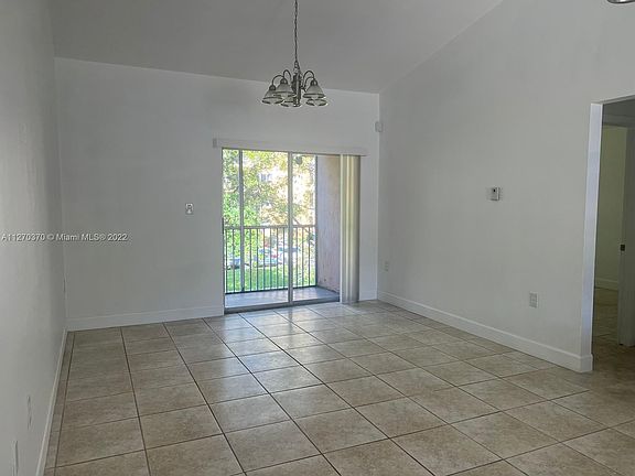 4th image of 2246 SW 81st Ave #17