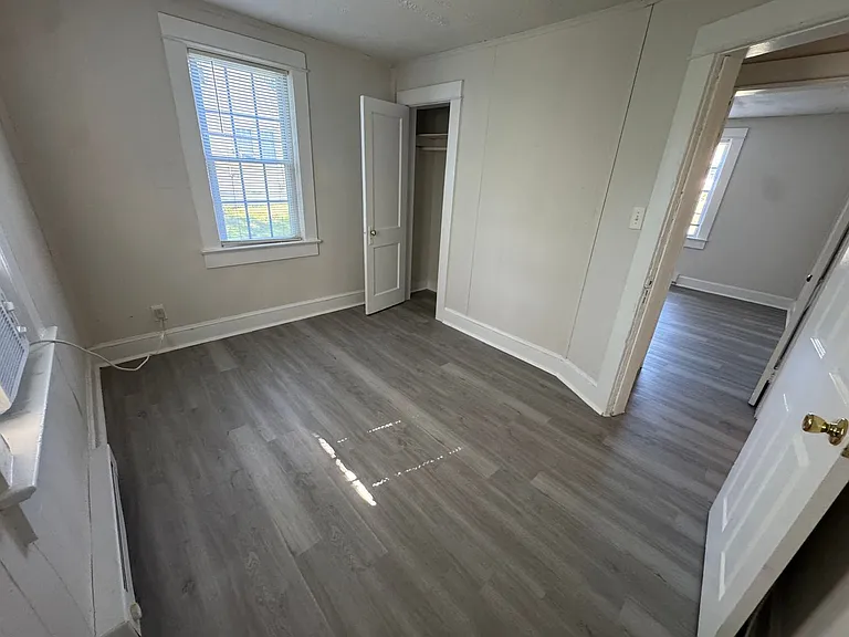 516 Wyne Dr — Photo 7