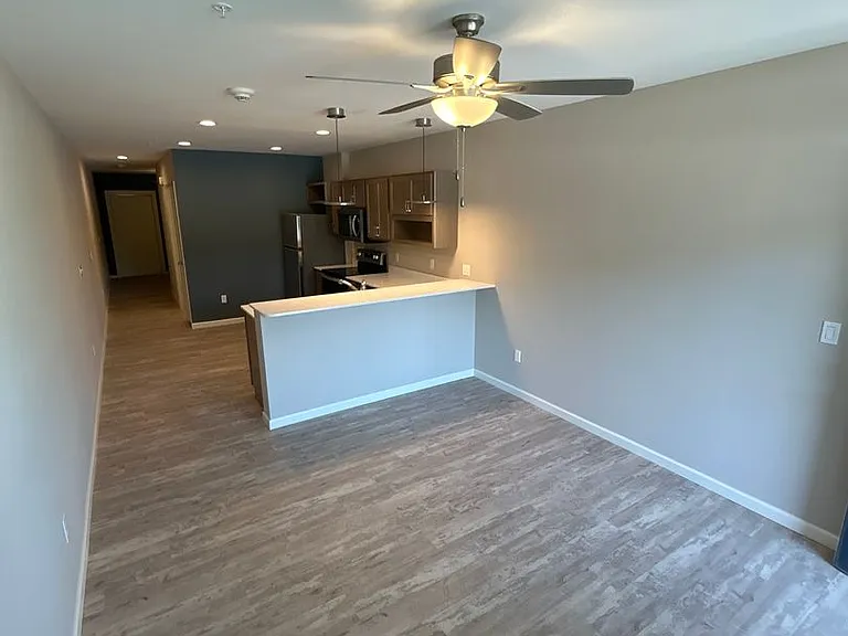 Plaza 93 Apartments — Photo 105