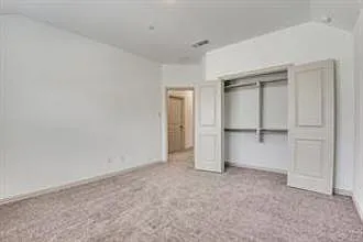 12912 Leopold Trl — Photo 4