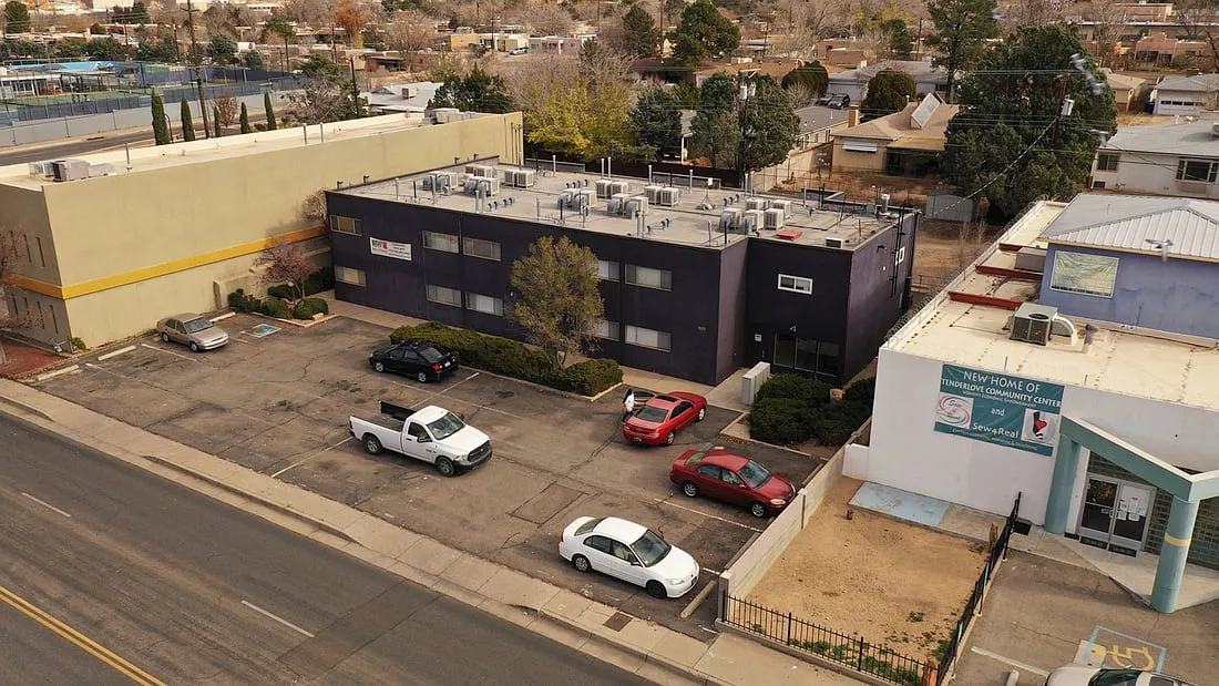 Updated North UNM Studios with All Utilities and WIFI Included — Photo 1
