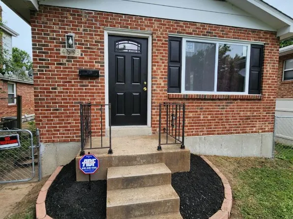 4653 Pennsylvania Ave, Saint Louis, MO 63111