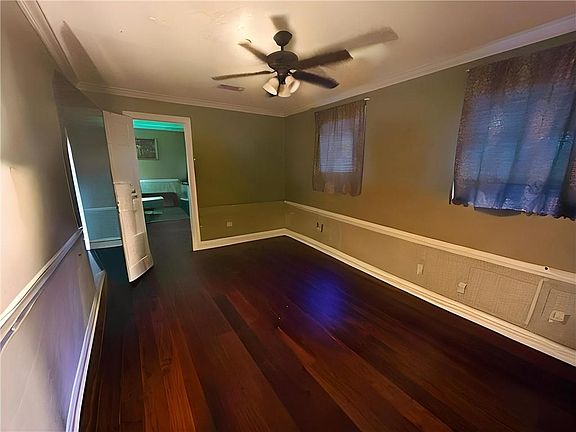 5th image of 4501 Kent Ave