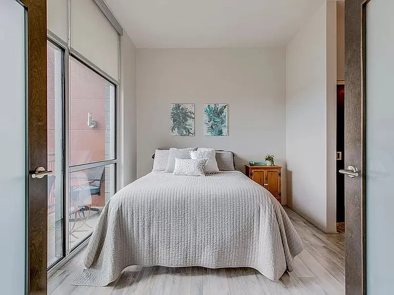 2115 Yeaman Pl #313 — Photo 11