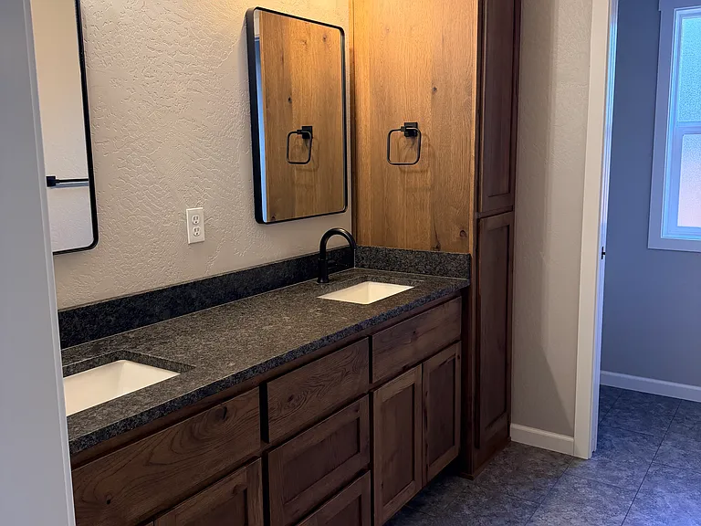 2019 SW Truman Way — Photo 8