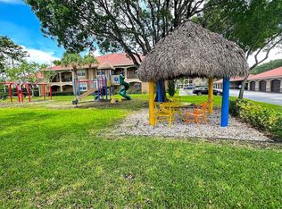 Marquesa, Hollywood, FL 33025