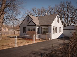 1203 Lotus Dr, Round Lake Beach, IL 60073