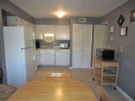 5th image of 1722 Donlee Dr #1722