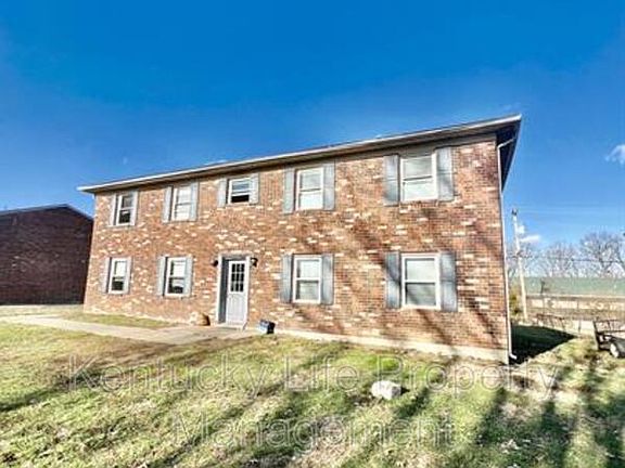 3rd image of 433 Harrodswood Rd Unit 2