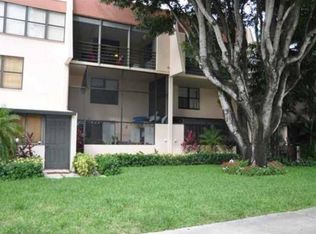 20300 W Country Club Dr #1083, Aventura, FL 33180