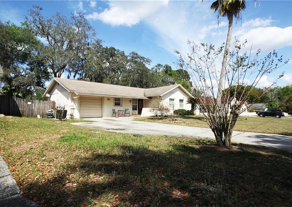 1st image of 7514 N Sanibel Cir