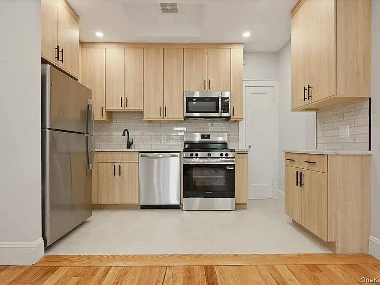 43 New Hyde Park Rd #2 — Photo 2