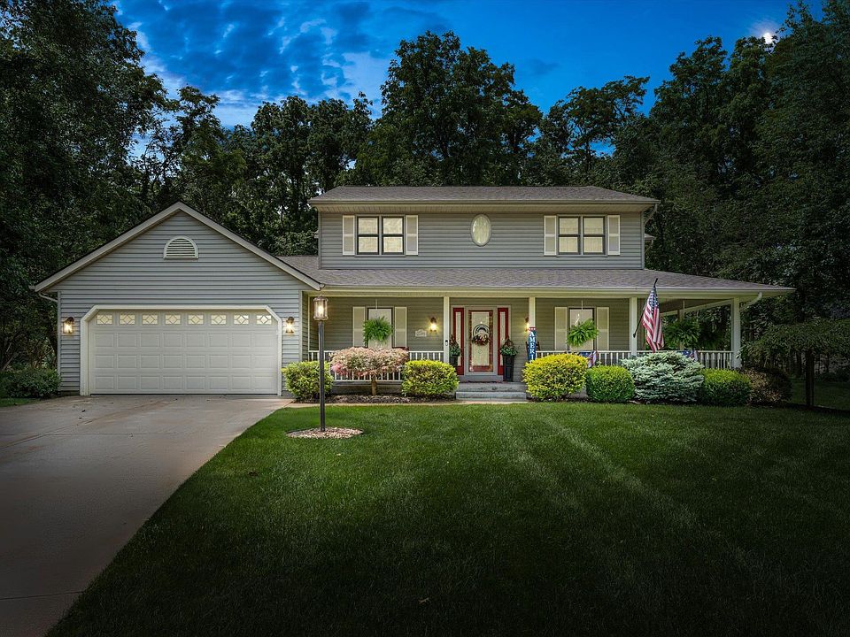 1st image of 21495 Old Walnut Ct