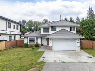 6480 138th St, Surrey, BC V3W 5G6