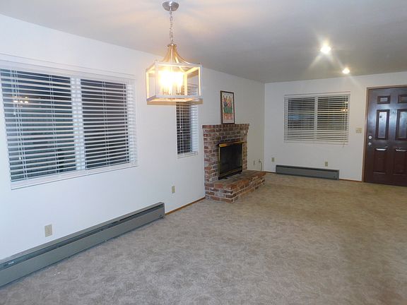 4th image of 8301 Maple Ave SE #B