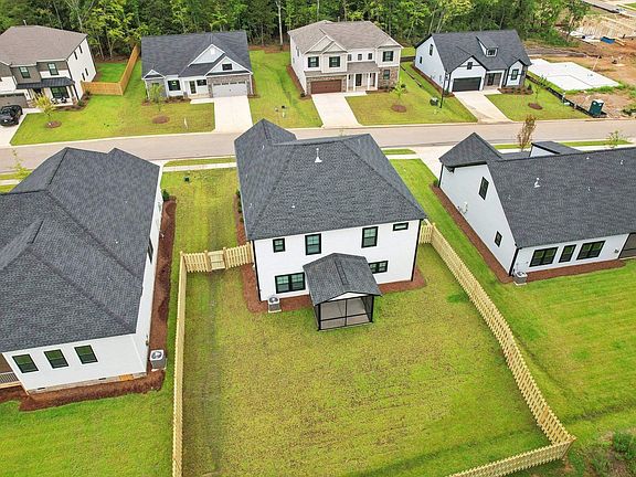 5th image of 140 Collins Cove Dr