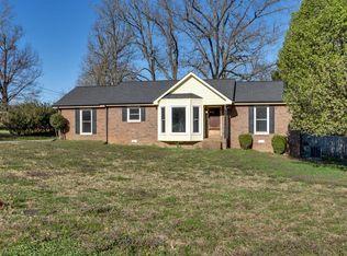 7311 Clearview Dr, Fairview, TN 37062