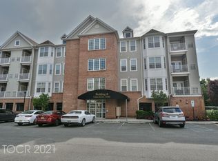 4129 Cory Ln, Elmwood Park, NJ 07407