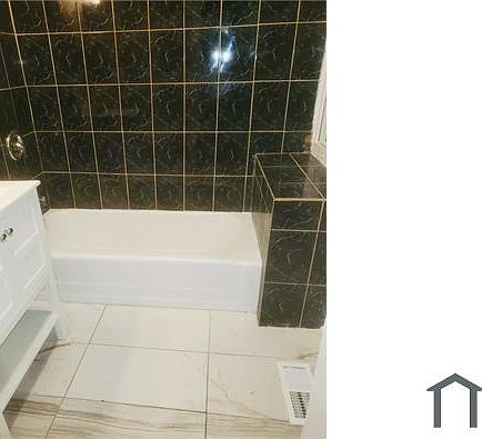 4th image of 2738 W Gladys Ave #1