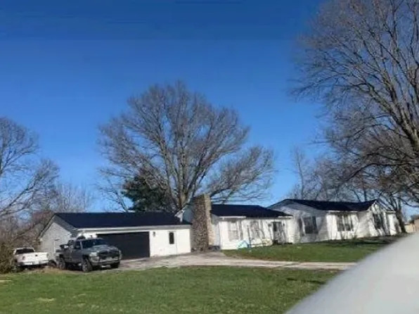 1615 N Sparks Ferry Rd, Salem, IN 47167