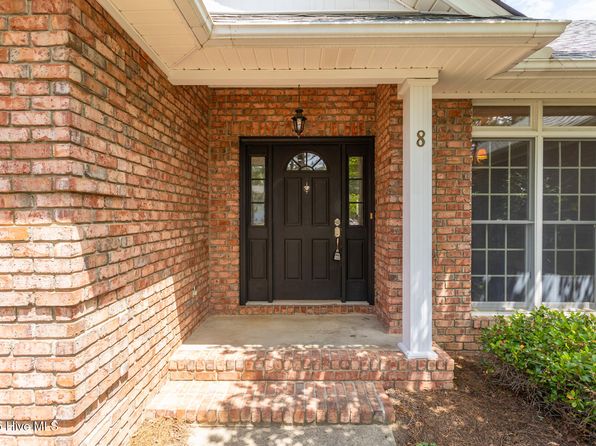 8 Pinebrook Drive, Pinehurst, NC 28374