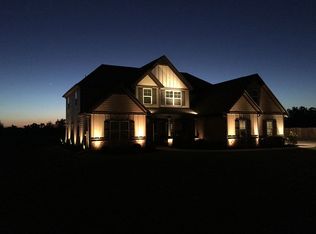 188 Rock House Rdg, Senoia, GA 30276