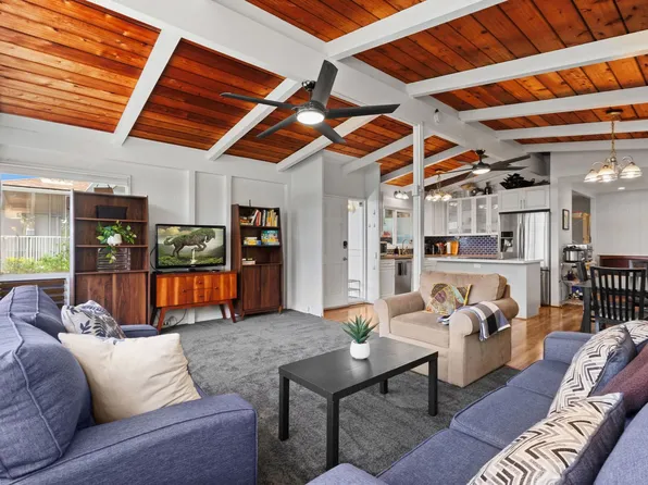 3538 Maluhia St, Honolulu, HI 96816