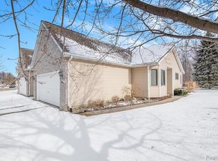 9230 Emily Dr, Davison, MI