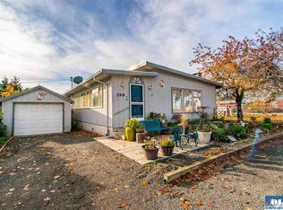 399 W Alder St, Sequim, WA 98382
