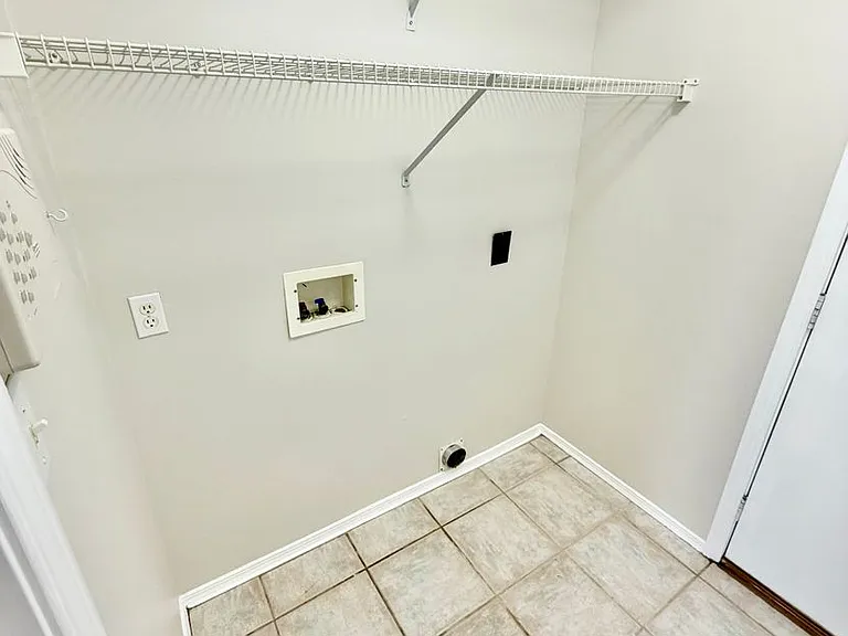 2390 Marina Dr — Photo 24
