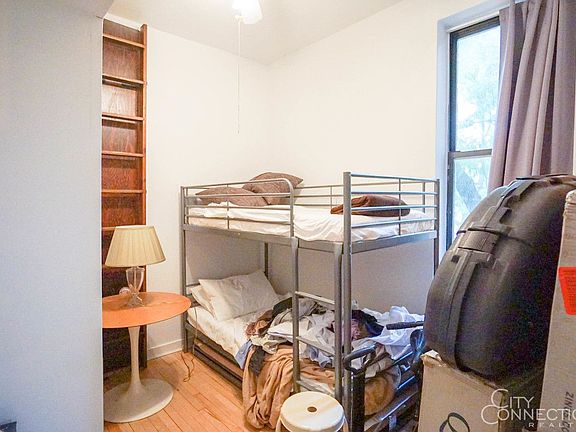 5th image of 115 E 2nd St APT 3