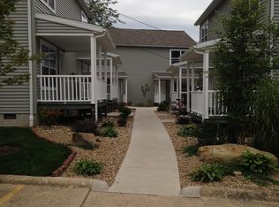 30 Hickory St #101, Athens, OH 45701