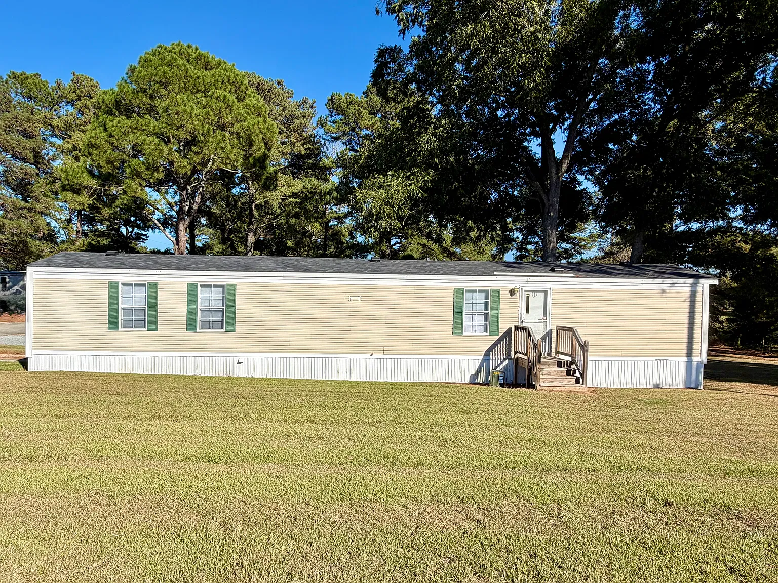 2 bed, $1,095 — Photo 1
