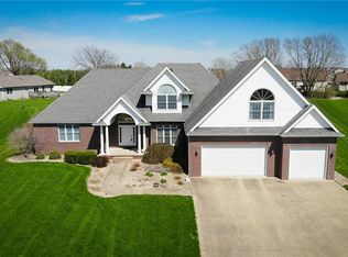 2 Southbrooke Pl, Mt Zion, IL 62549