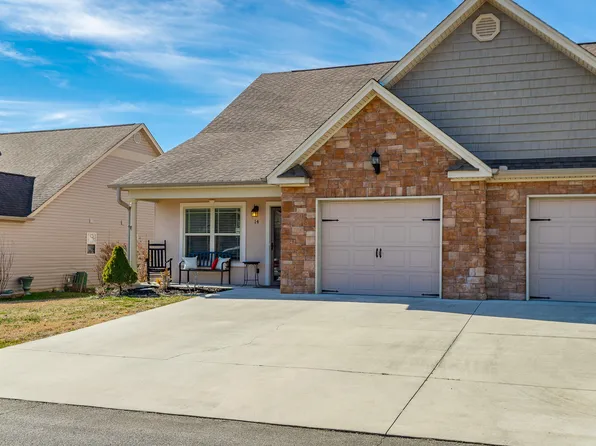 14 Sunset Cove Dr, Rossville, GA 30741