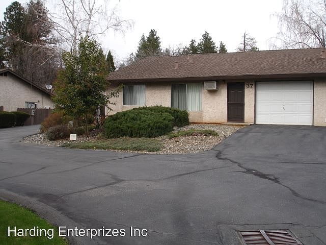 2nd image of 1077 Shadowbrook Way APT 39