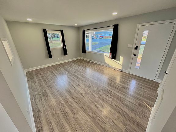 4th image of 6518 Carsdale Pl