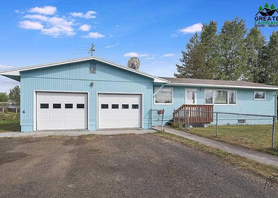 1st image of 1881 Aurora Dr