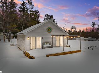 2183 Wenonah Trl, Lake City, MI 49651