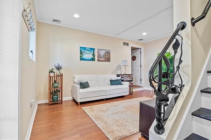 409 Ella St, Bloomfield, PA 15224 Zillow