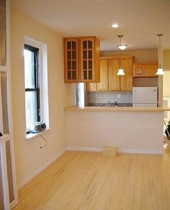 3rd image of 2112 33rd Ave