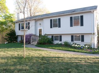 160 Curve St, Dedham, MA 02026