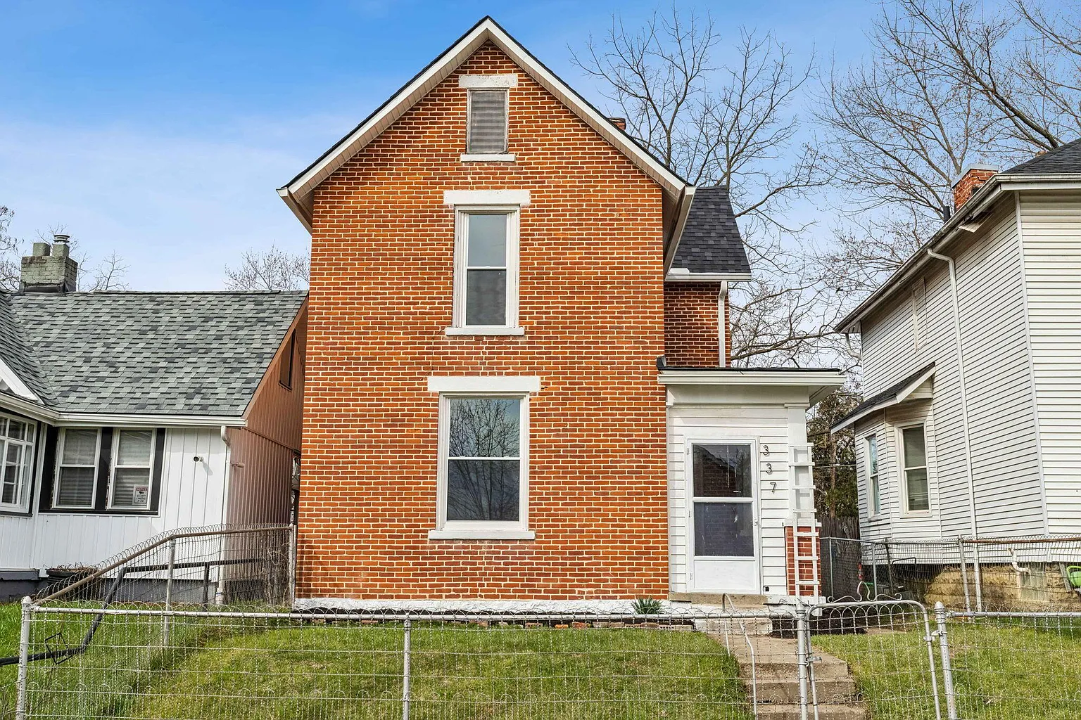 337 S Warren Ave photo 1