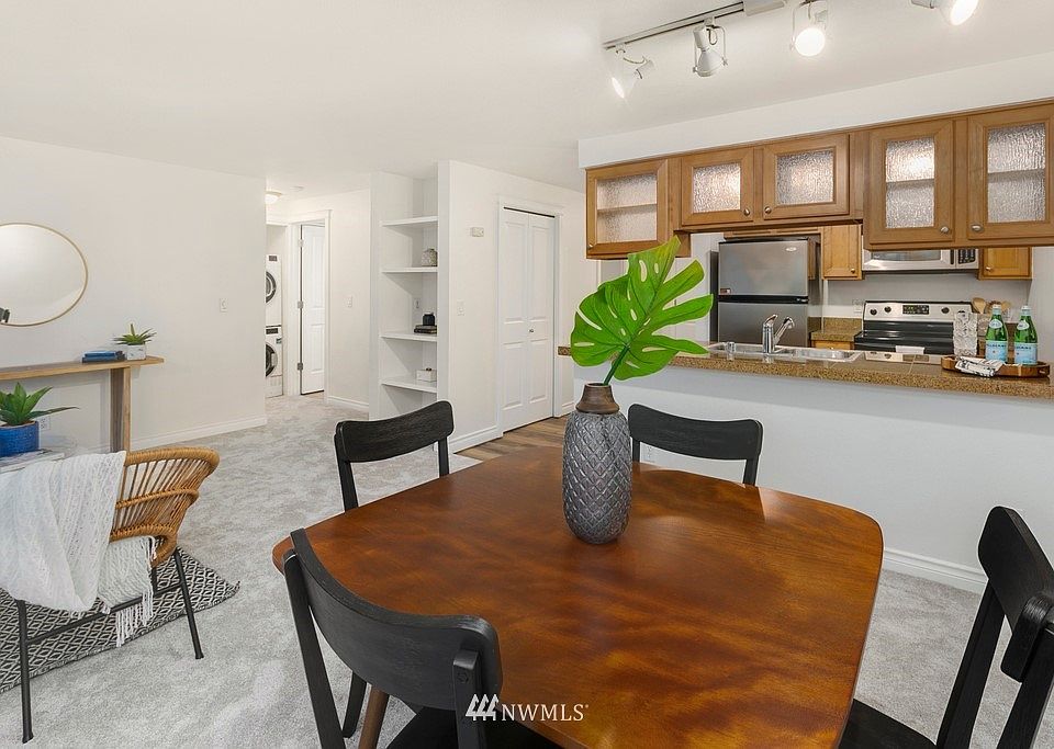 2200 Thorndyke Ave W Seattle, WA, 98199 Apartments for Rent Zillow