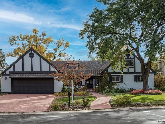 5th image of 22 Village Ct