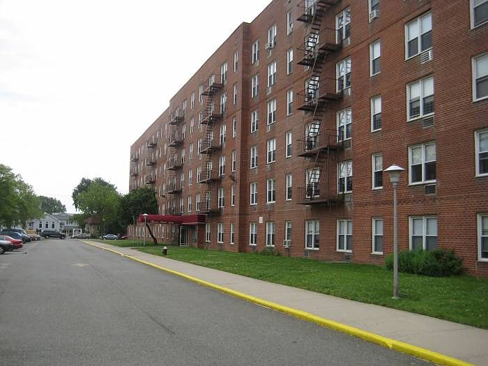 245 Mill Rd APT 5G, Staten Island, NY 10306 Zillow