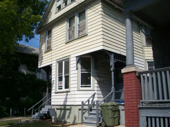 1734 N Arlington Pl, Milwaukee, WI 53202