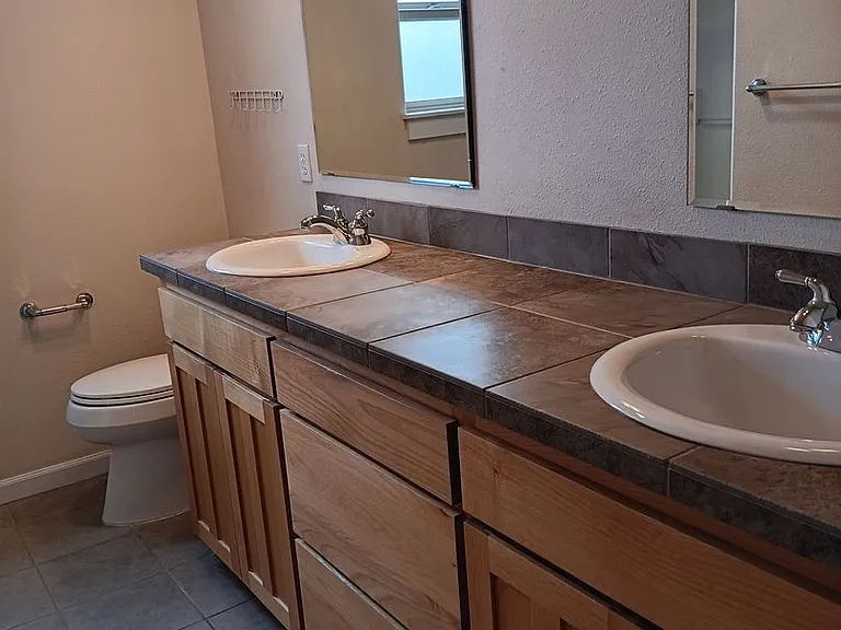 1296 Westbrook Dr NW — Photo 22