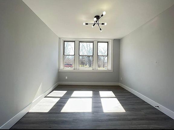 2nd image of 143 Park Ave #7