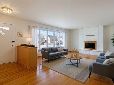 2547 S 2nd Ave, North Riverside, IL, 60546